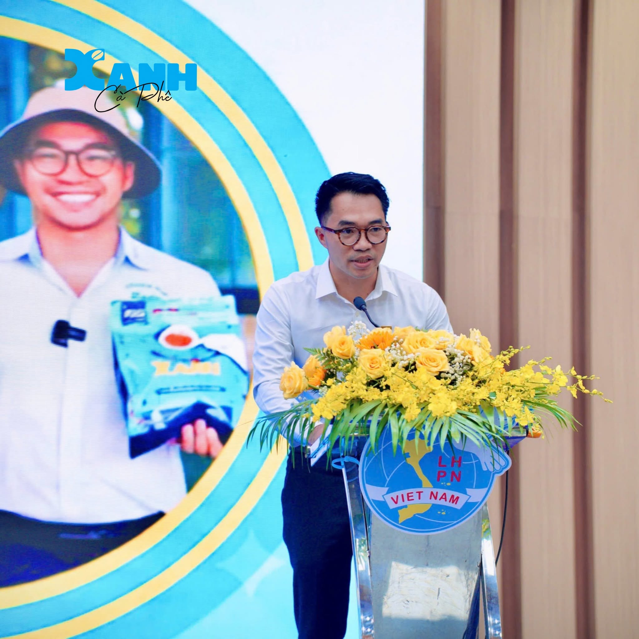 ANH LÊ VĂN THƯƠNG – XANH CÀ PHÊ CHIA SẺ HÀNH TRÌNH KHỞI NGHIỆP TỪ QUÊ HƯƠNG TẠI NGÀY HỘI PHỤ NỮ KHỞI NGHIỆP 2026